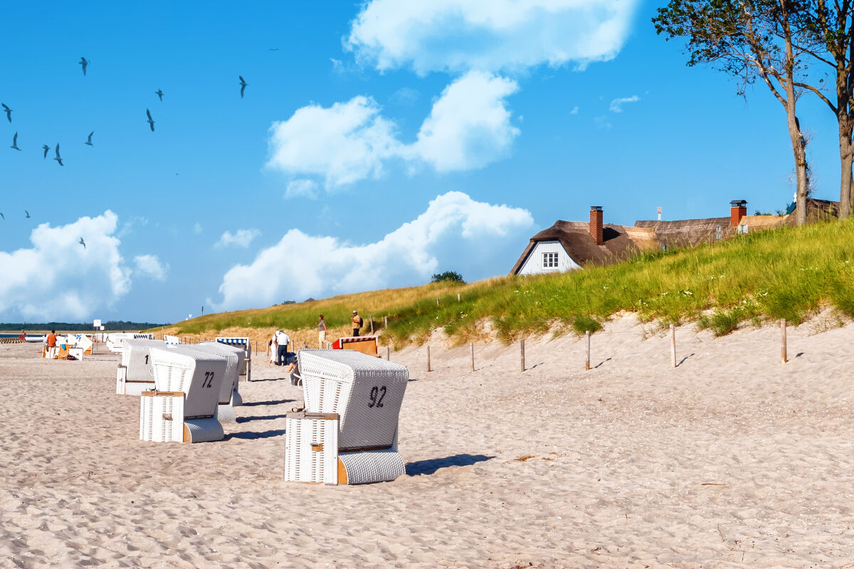 Sommer, Sonne, Urlaubsglück: Das und noch mehr bieten wir euch mit unserem Angebot „Strandkorbsommer“.